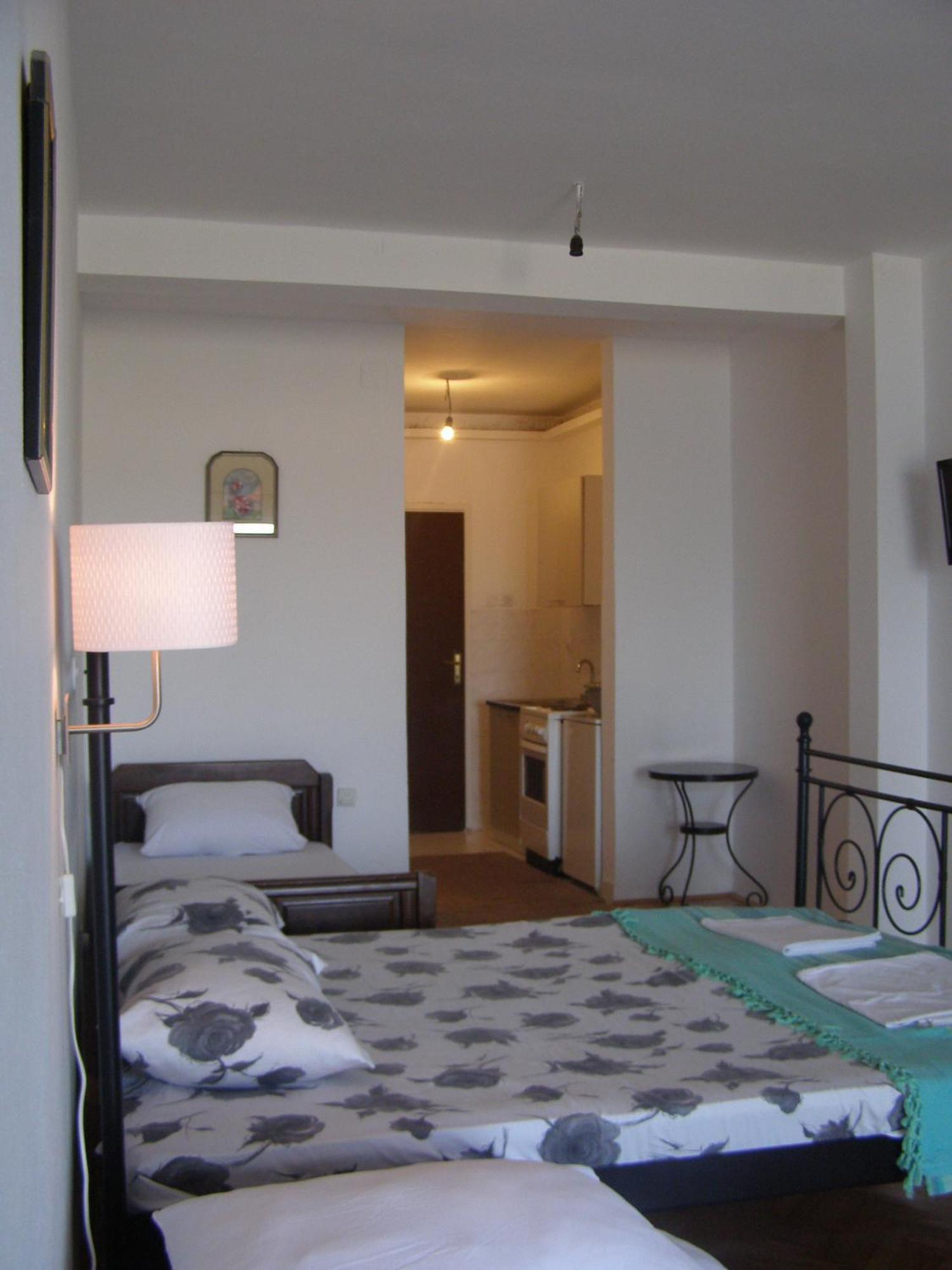 Palastura Apartments 울친 객실 사진