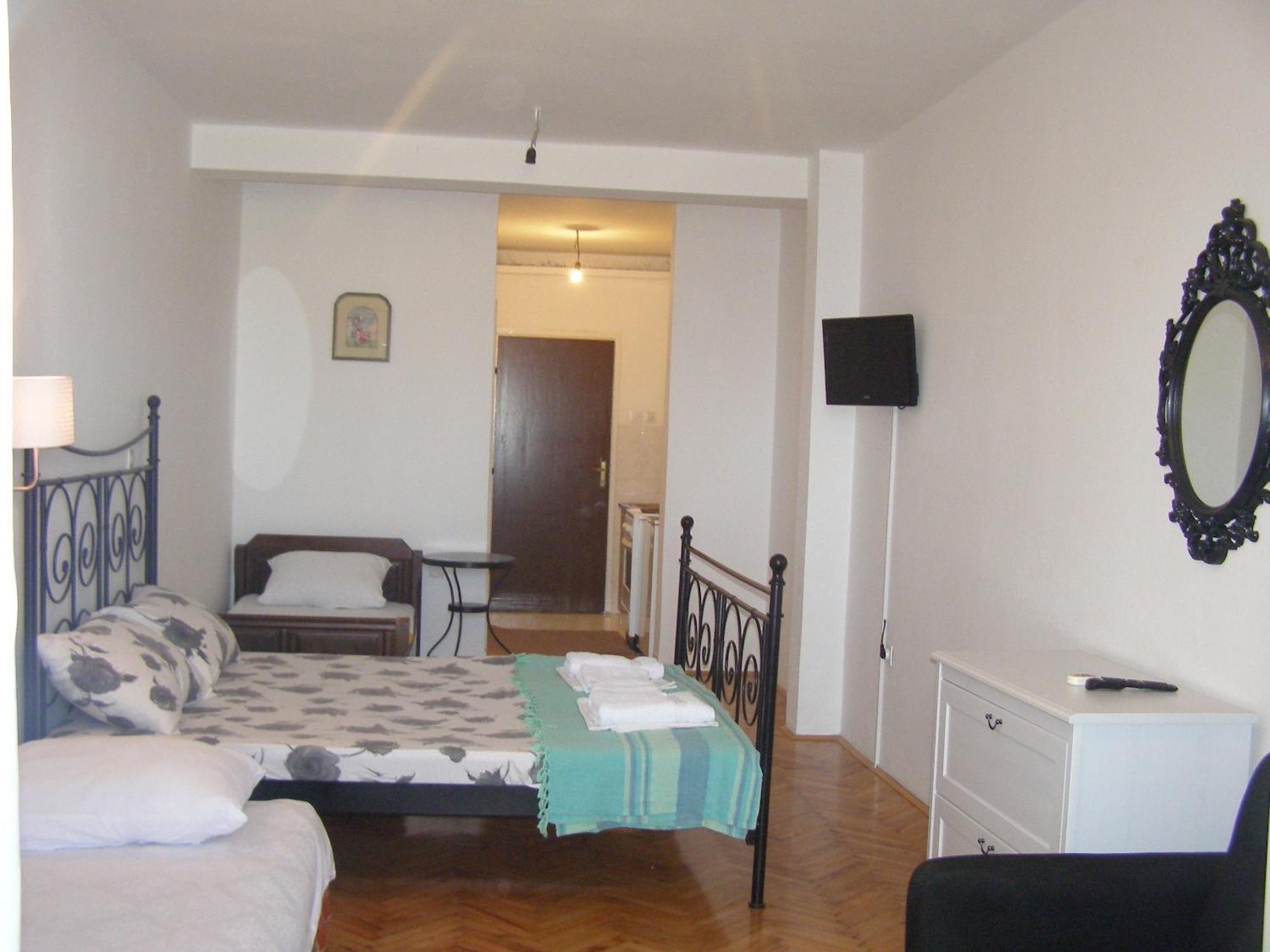 Palastura Apartments 울친 객실 사진
