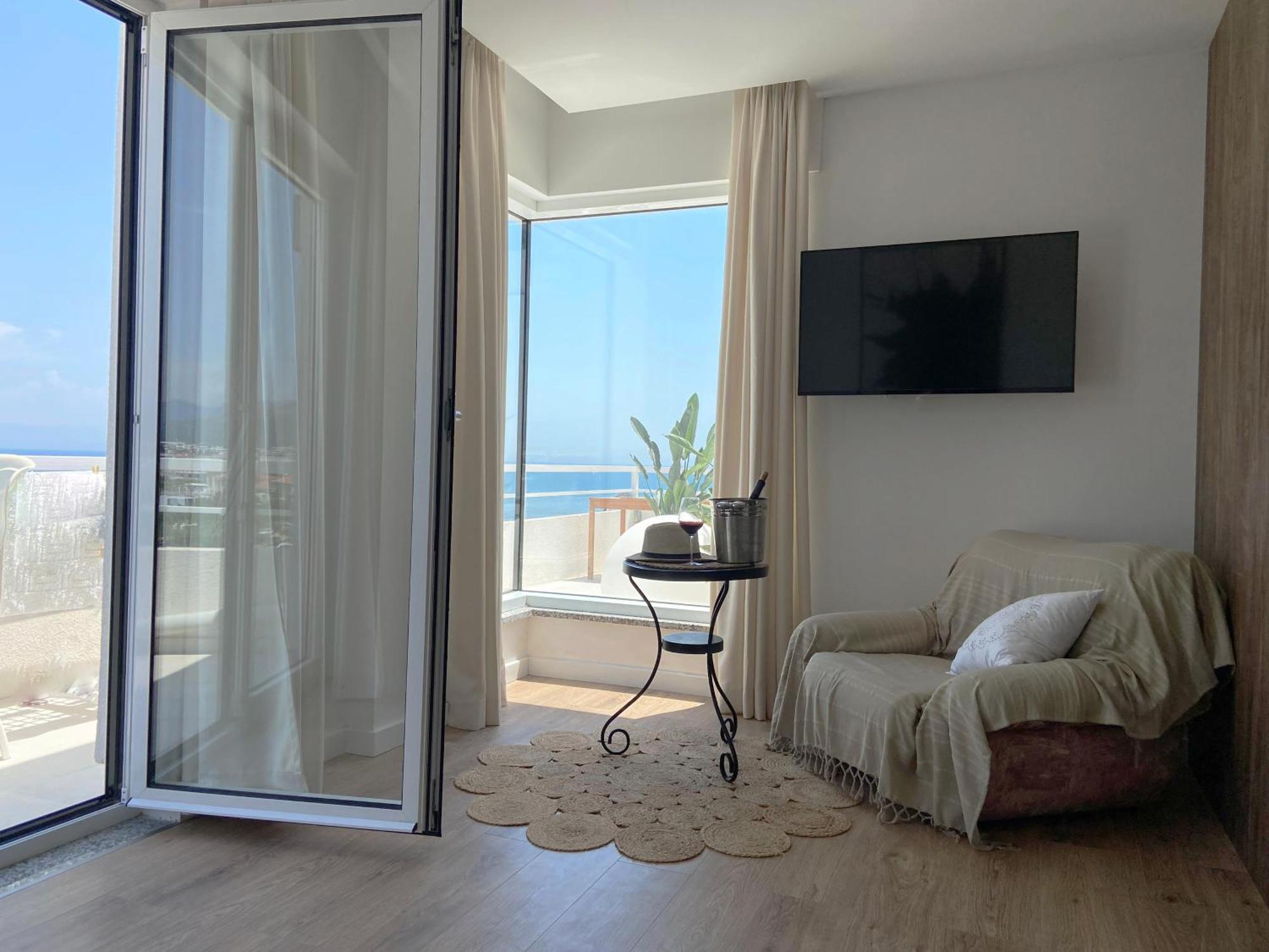 Palastura Apartments 울친 외부 사진