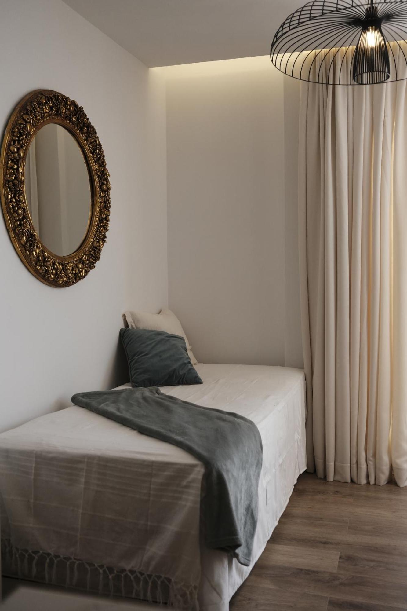 Palastura Apartments 울친 외부 사진