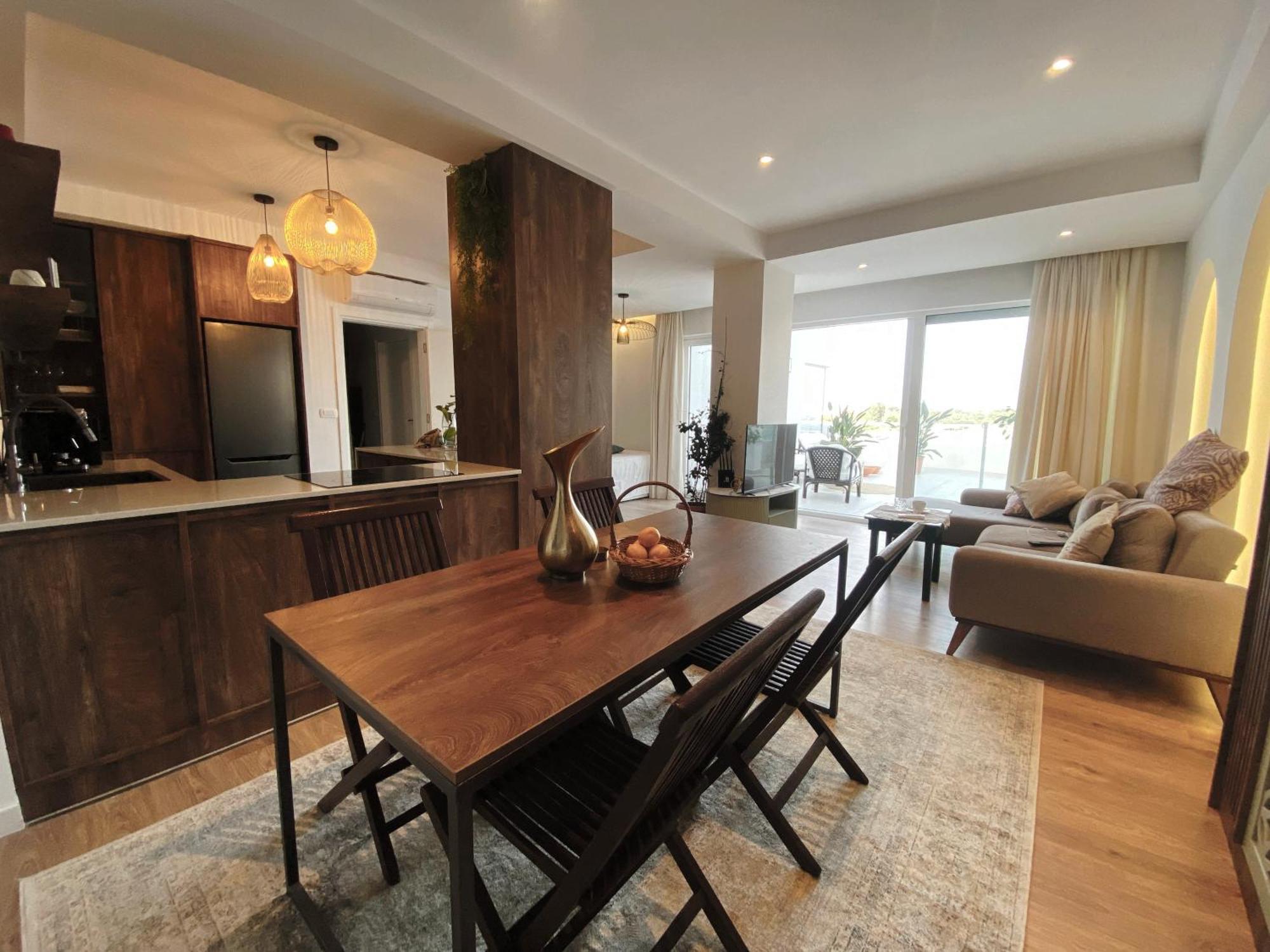 Palastura Apartments 울친 외부 사진