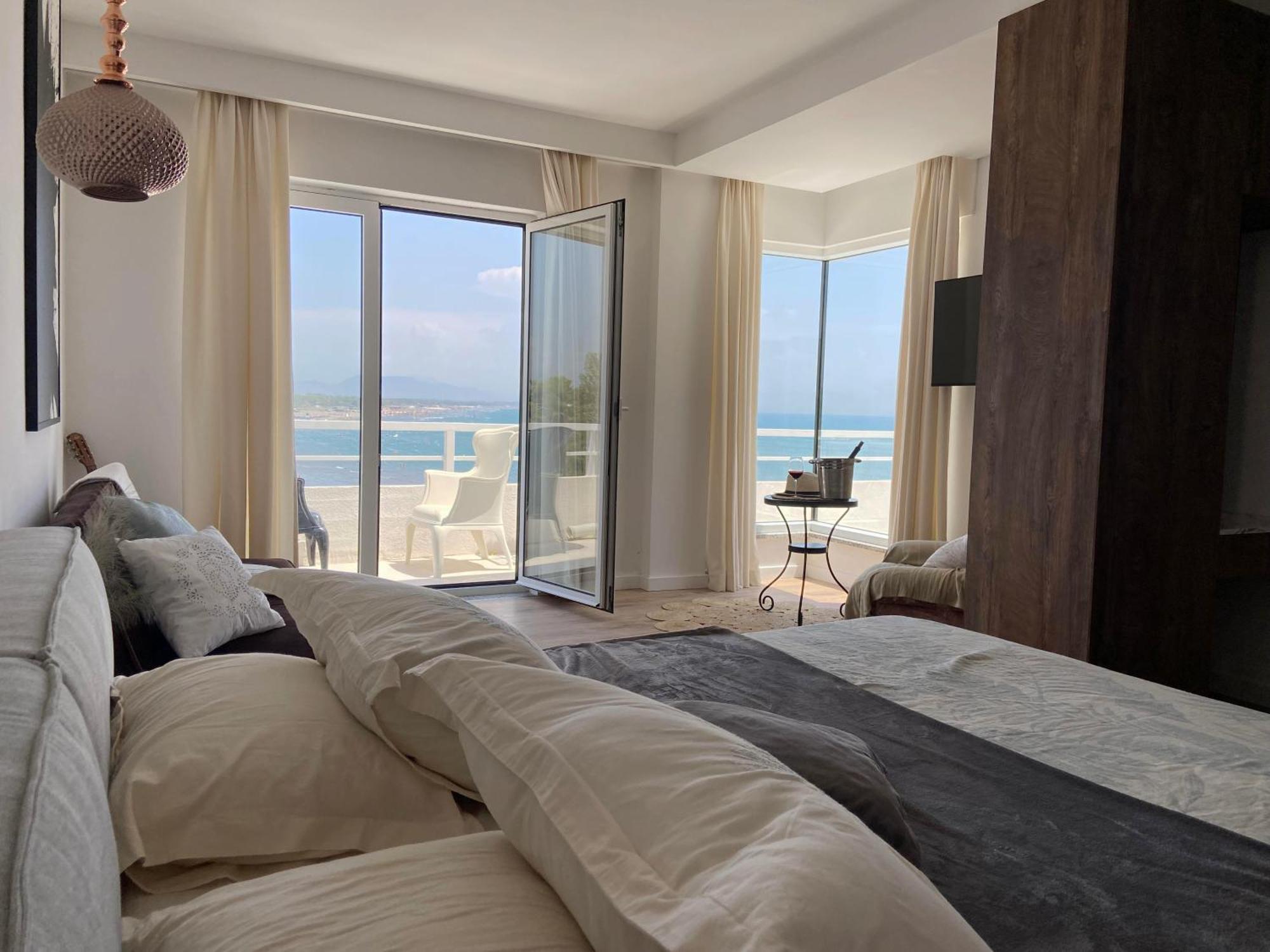 Palastura Apartments 울친 외부 사진