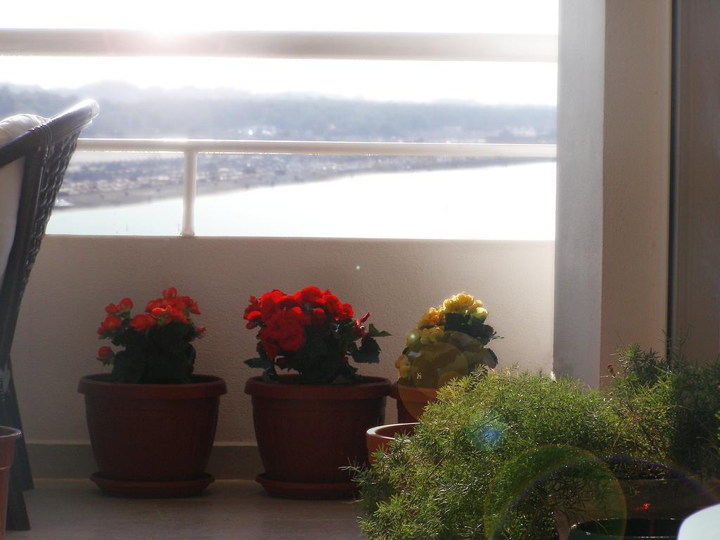 Palastura Apartments 울친 외부 사진