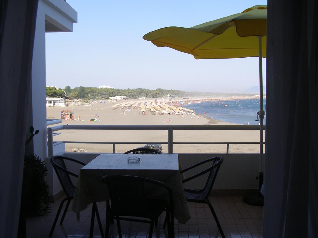 Palastura Apartments 울친 객실 사진